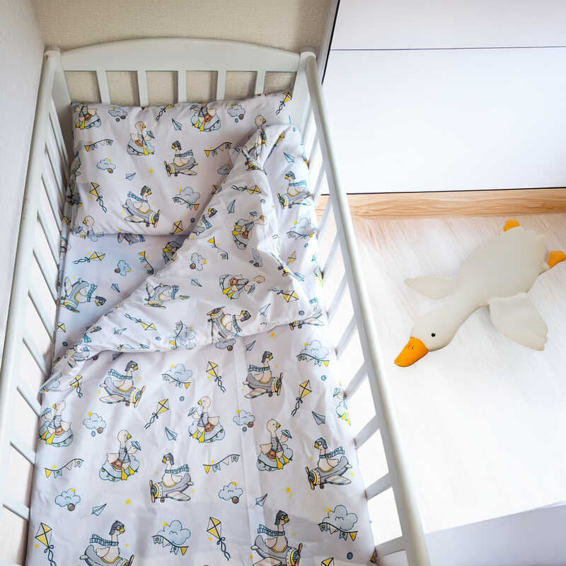 гр Змінний комплект постільної білизни "Каченя" 98991 (1) тканина бязь GOLD LUX, розмір 120*60 см "Bimbo"