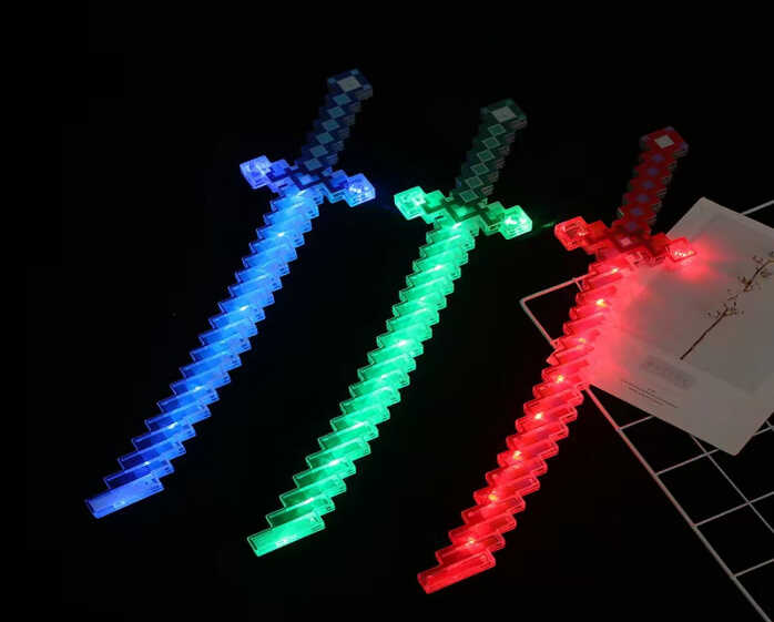 Меч C 74037 (120) 3 види, довжина 66см, підсвічування, звукові ефекти, реагує на рух, в пакеті, ВИДАЄТЬСЯ МІКС ВИДІВ