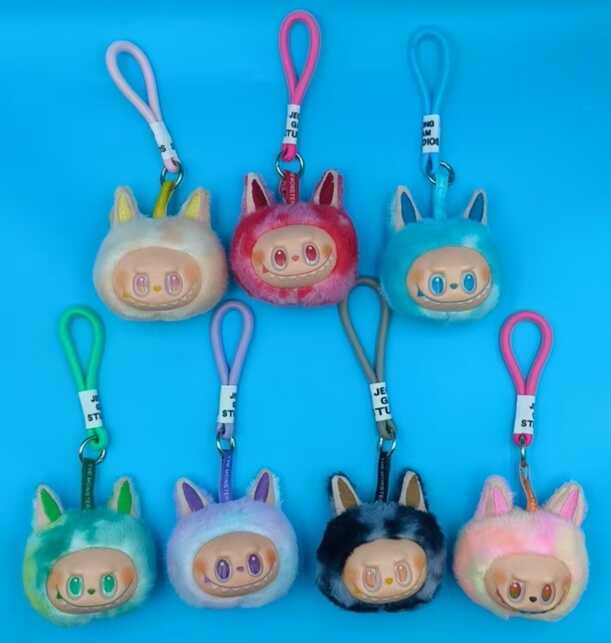 М`яка іграшка-брелок M 19801 (720) ЦІНА ЗА 1 ШТУКУ, висота голови героя 9 см, карабін, ремінець для носіння на руці, ВИДАЄТЬСЯ МІКС