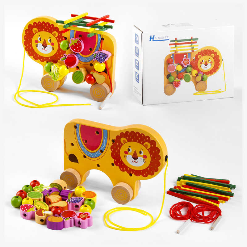 Ігровий центр С 48173 (36) "Левеня", дерев’яний, каталка, шнурівка, брусочки, в коробці