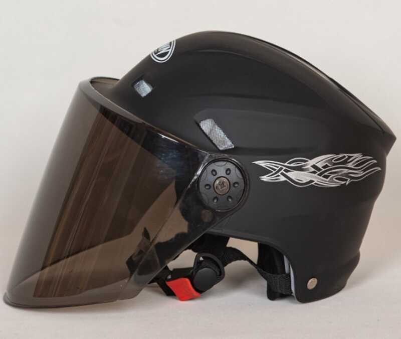 Шолом захисний TK-05144 (30) 1 колір, універсальний розмір 56-62см, для дорослих, в пакеті