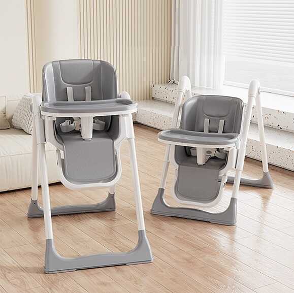 Стільчик для годування Toti 51526 (1) мягкий чохол PU, 4 колеса, з’ємний столик, корзинка, в коробці